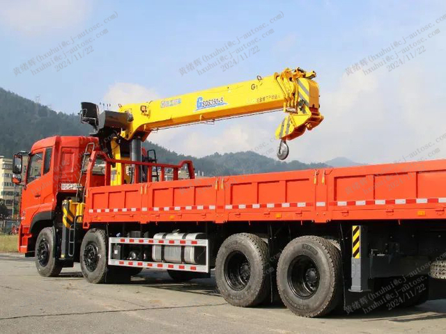 8x4- Tianlong 360 chevaux